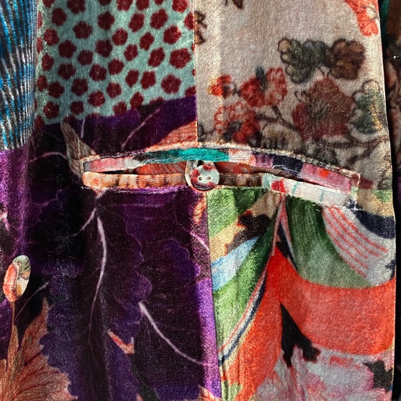 Johnny Was Grace Juno Velvet Blazer - Picture 4 of 8